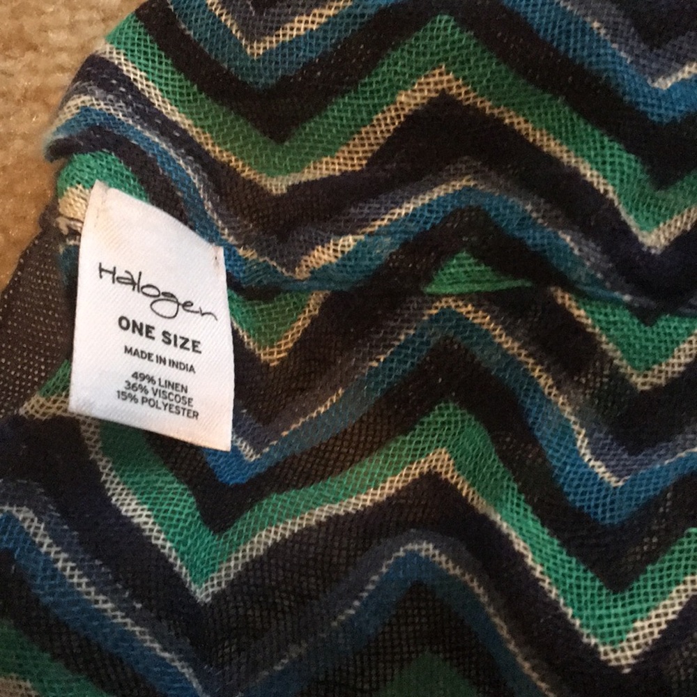 Halogen Infinity Scarf - Picture 3 of 3
